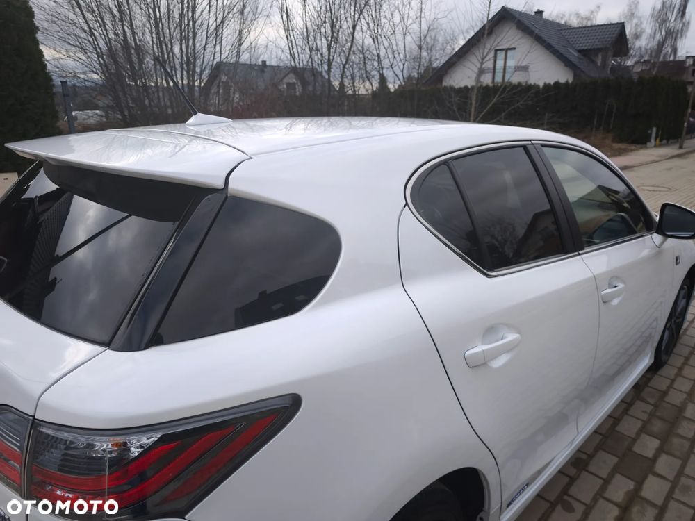 Lexus CT F SPORT - 35