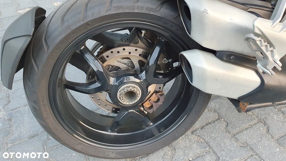 Ducati Multistrada - 5