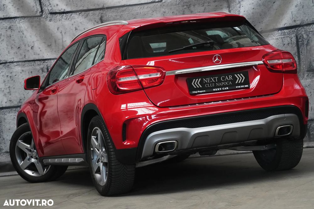 Mercedes-Benz GLA 200 d 7G-DCT AMG Line - 2