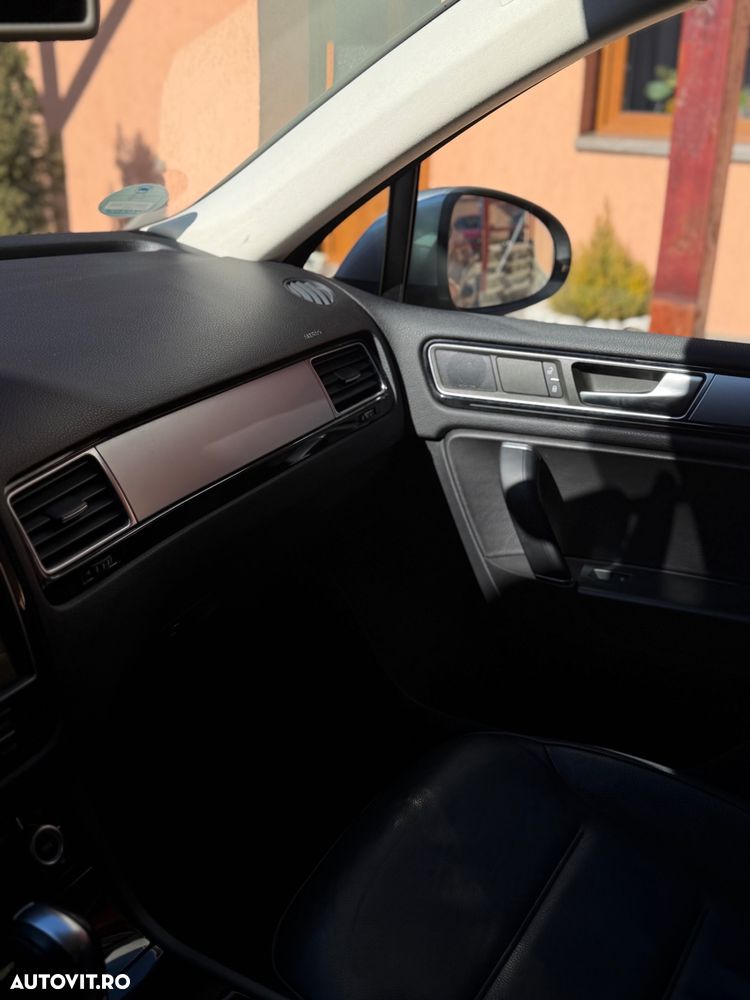 Volkswagen Touareg 3.0 V6 TDI SCR Blue Motion DPF Automatik Exclusive - 14