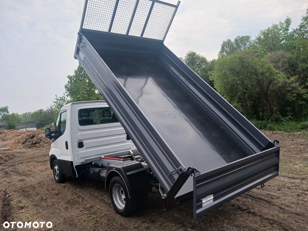 Iveco Daily 35C13 2015r Wywrotka Kiper Wywrot NOWY nowa zabudowa ocynk bliźniaki - 8