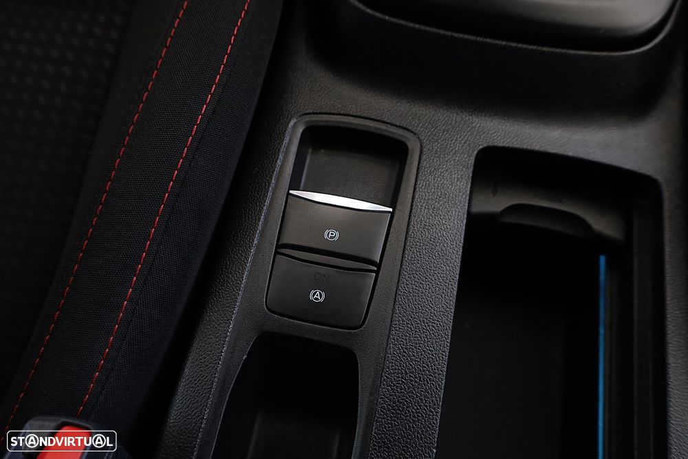 Ford Focus SW 1.0 EcoBoost MHEV ST-Line X - 21