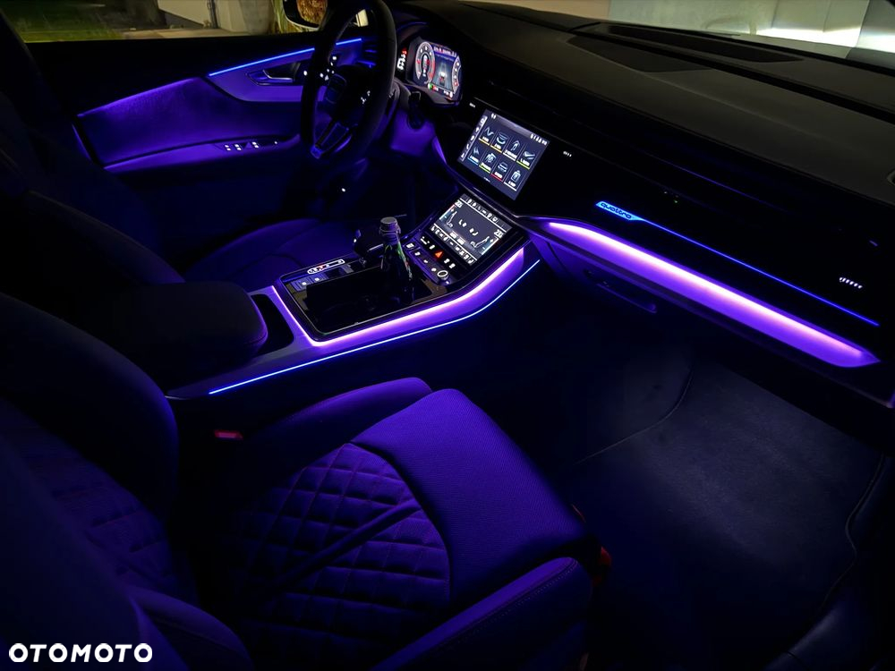 Audi Q8 - 36