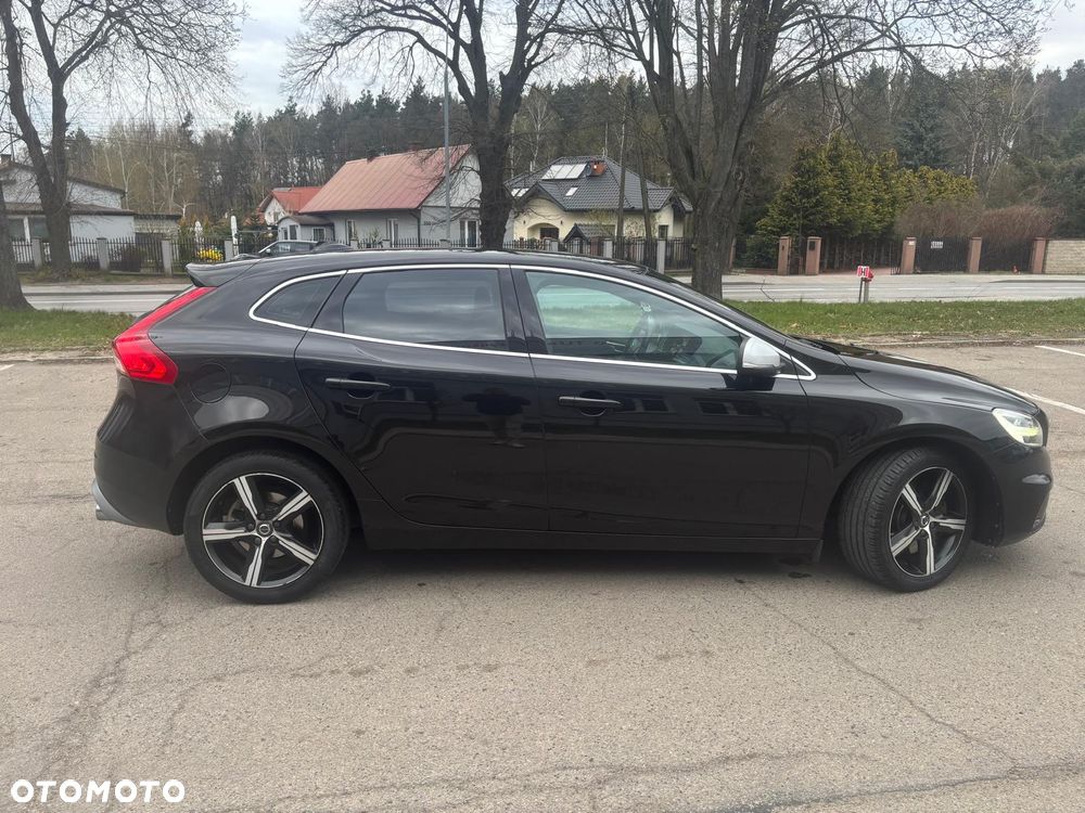 Volvo V40 D4 Drive-E R-Design Summum - 5