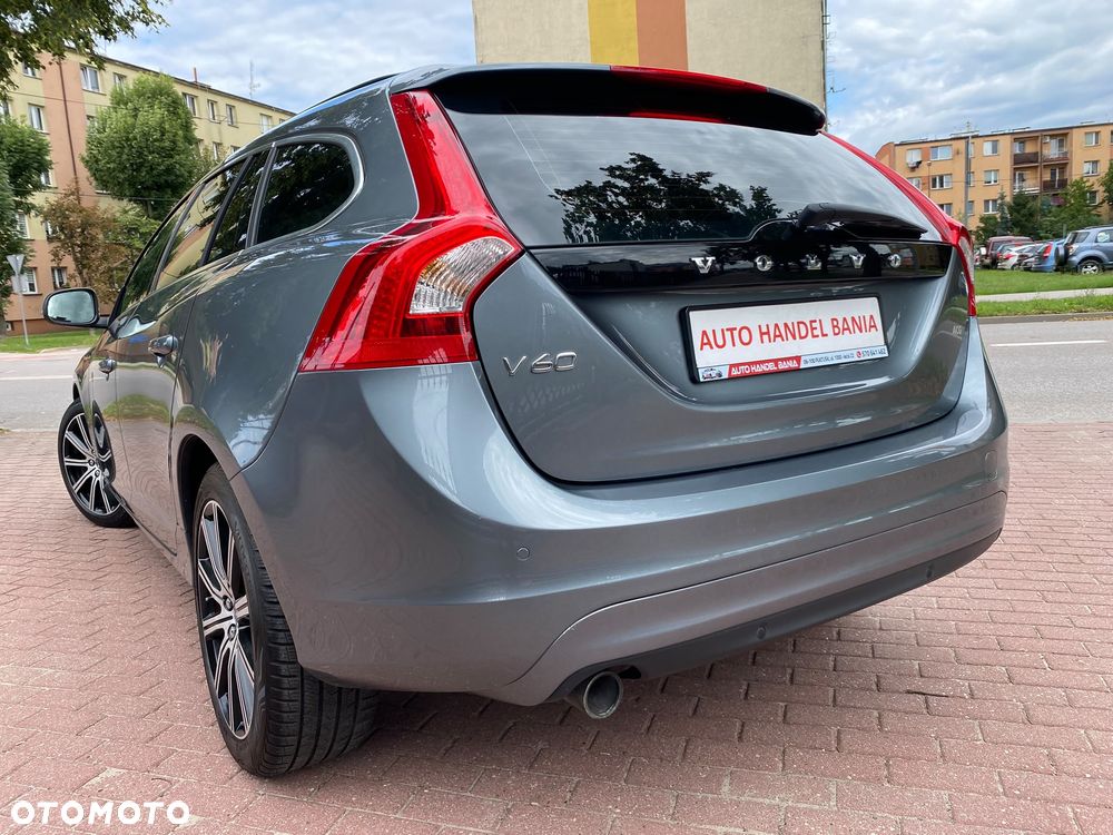 Volvo V60 D3 Drive-E Kinetic - 34
