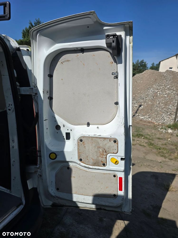 Ford Transit Connect - 30