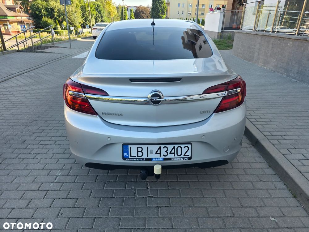 Opel Insignia 1.6 CDTI EcoFLEX S&S - 16