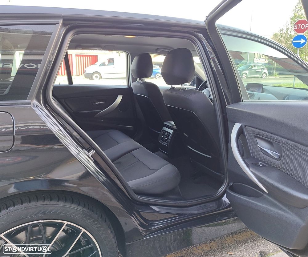 BMW 318 d Modern Line - 11