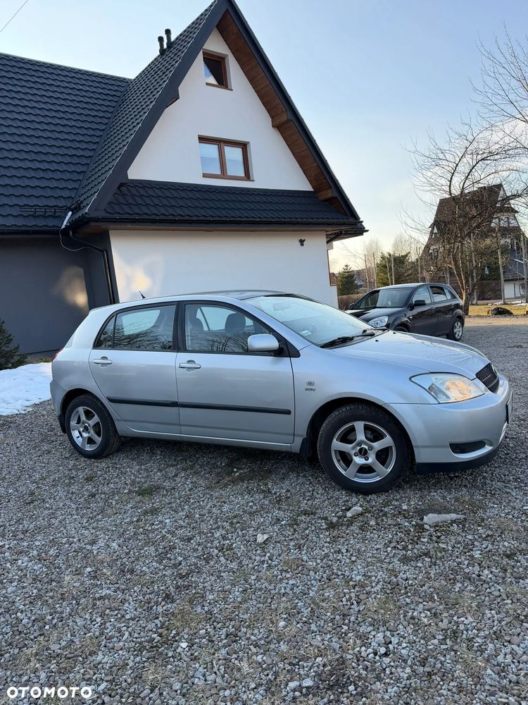 Toyota Corolla 1.4 VVT-i Base - 5