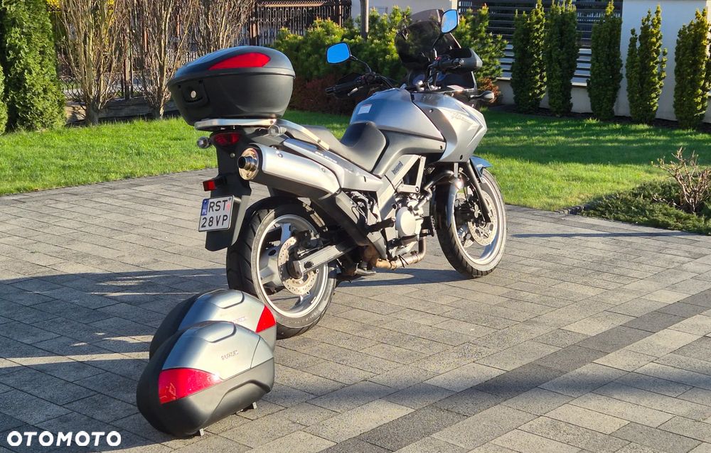 Suzuki V-STROM - 7