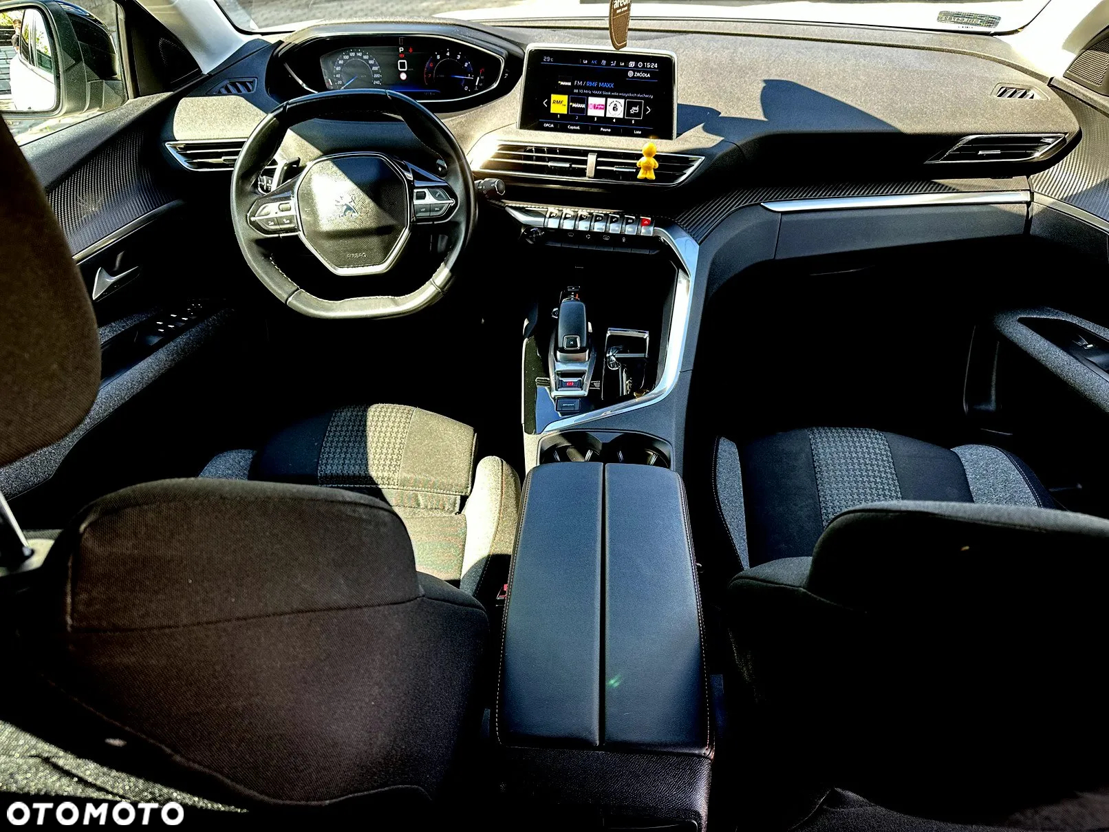Peugeot 3008 1.2 PureTech Allure S&S EAT6 - 5