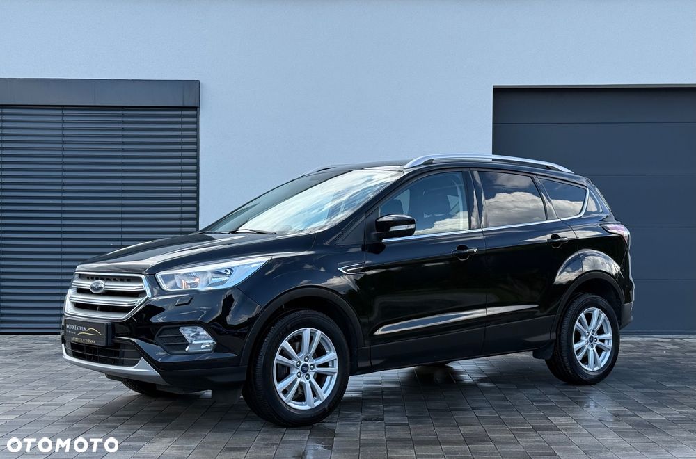 Ford Kuga 1.5 EcoBoost 2x4 Trend - 2
