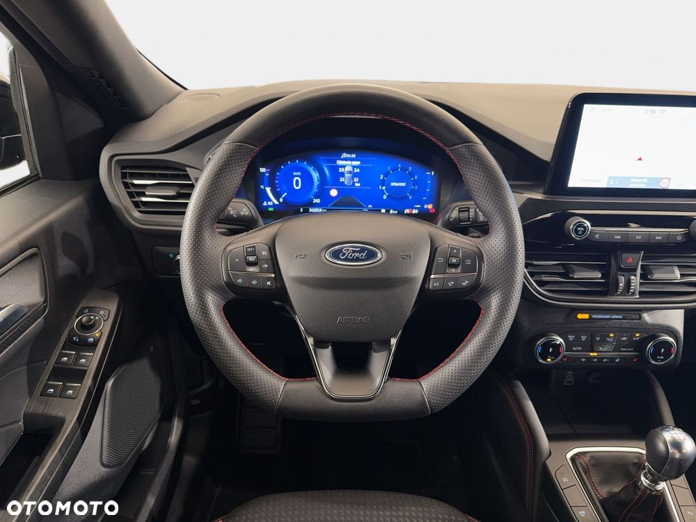 Ford Kuga - 18