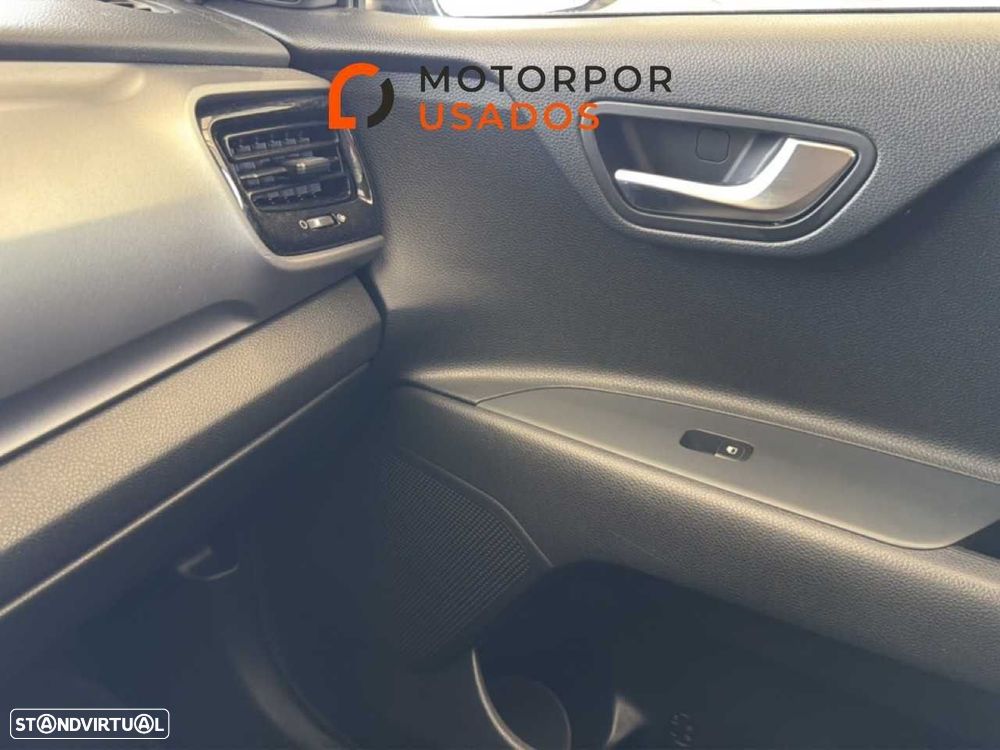 Kia Stonic 1.2 Dynamic - 17