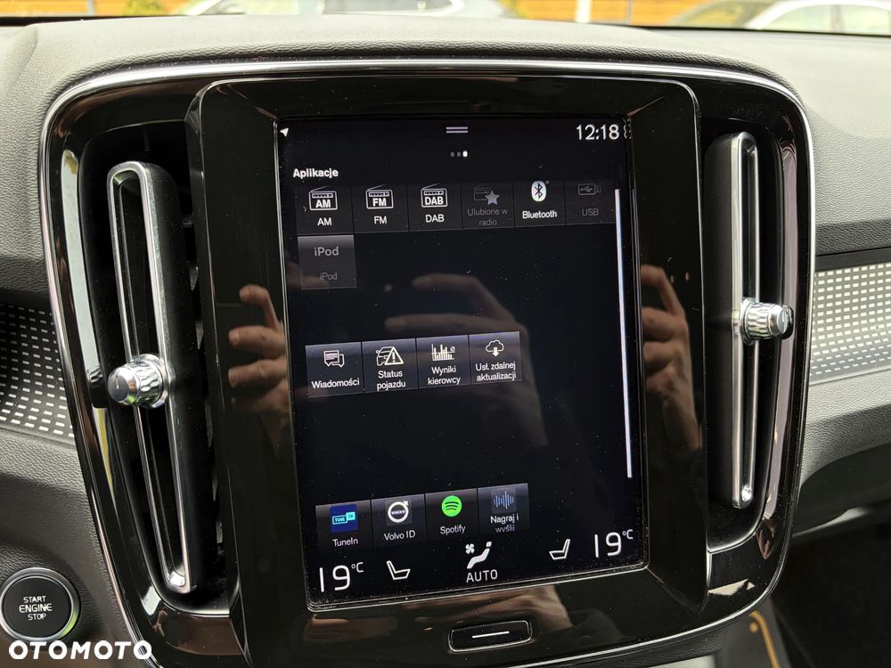 Volvo XC 40 D3 SCR R-Design - 28