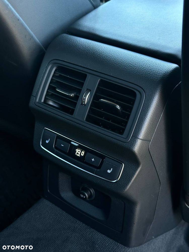Audi Q5 55 TFSI e Quattro S Line S tronic - 19