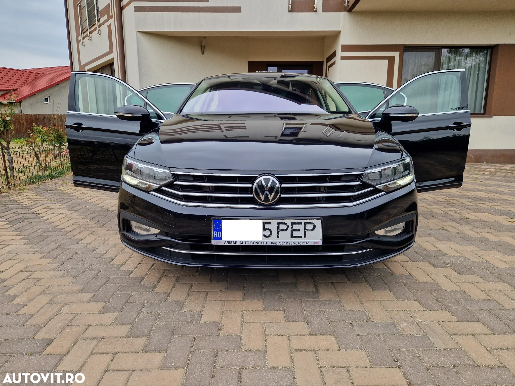 Volkswagen Passat 2.0 TDI DSG Comfortline - 27