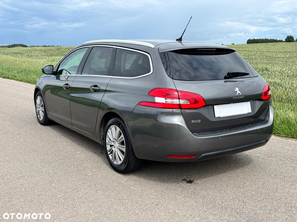 Peugeot 308 - 16