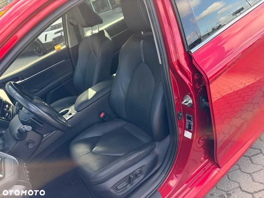 Toyota Camry 2.5 Hybrid Executive CVT - 5