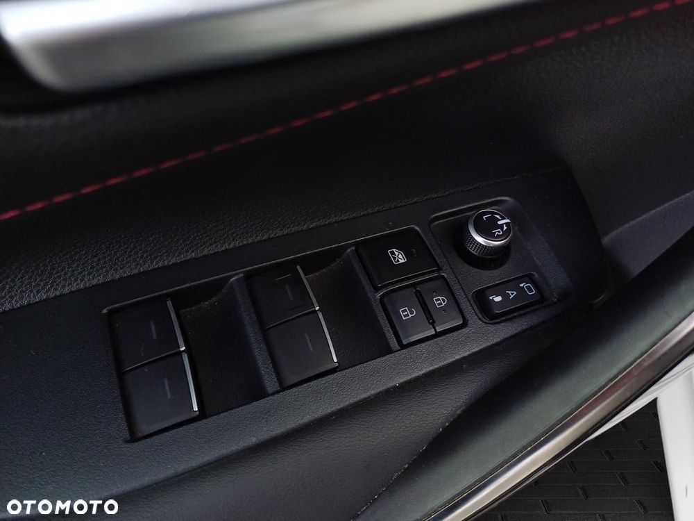 Toyota Corolla 2.0 Hybrid Selection - 22