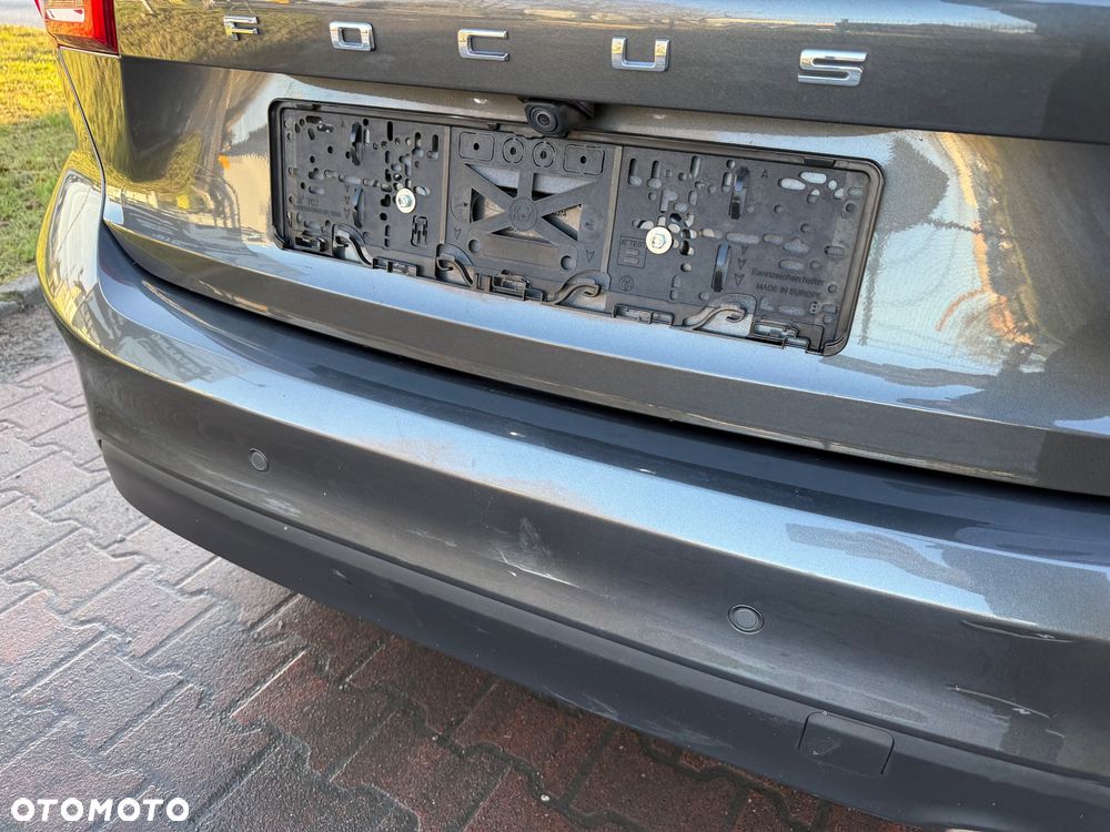 Ford Focus 1.0 EcoBoost Hybrid COOL&CONNECT - 10