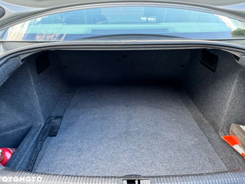 Audi A4 Limousine - 21