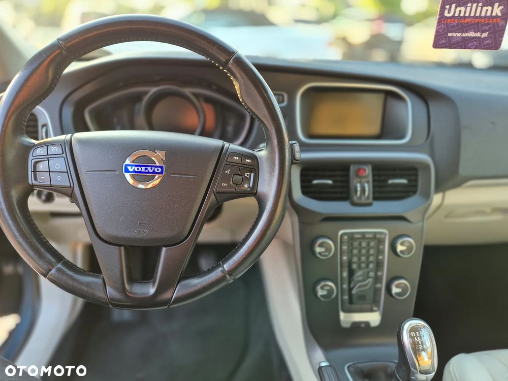 Volvo V40 - 30