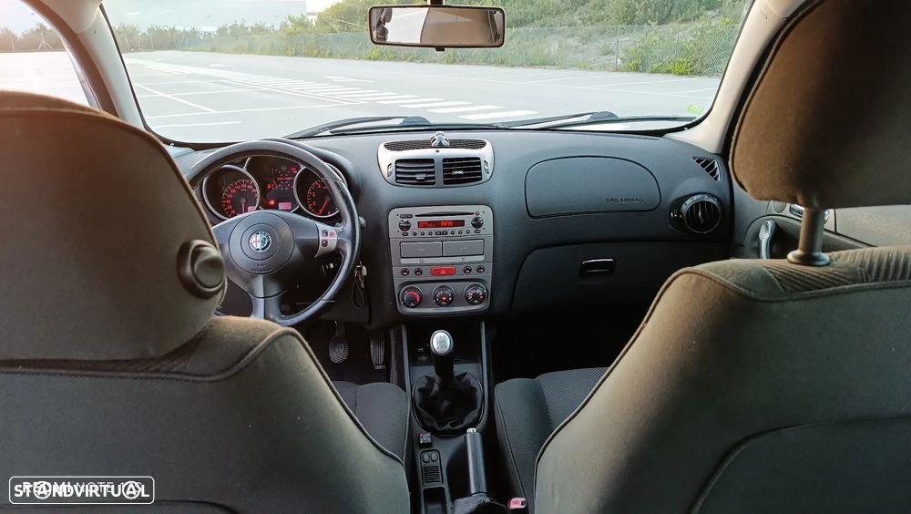 Alfa Romeo 147 1.6 TS Progression - 25