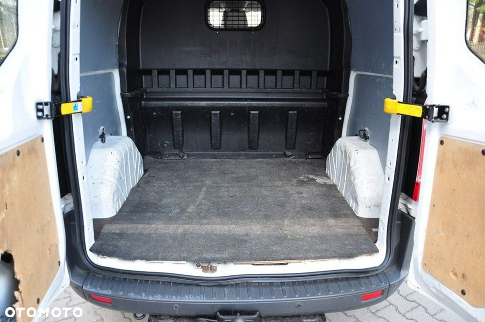 Ford Transit Custom L2H1 PKW VA Trend - 25