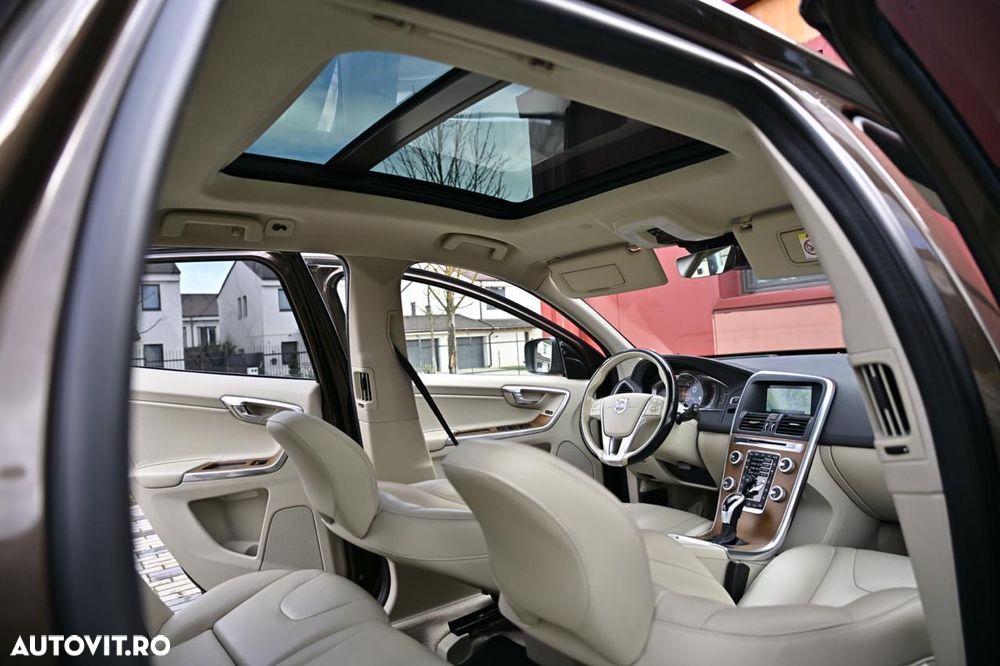 Volvo XC 60 - 9