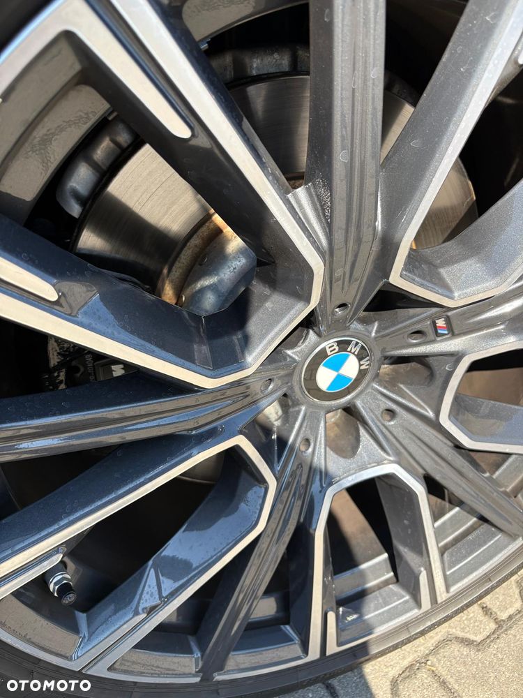 BMW Seria 7 740d xDrive mHEV sport - 34