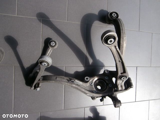 ZWROTNICA PIASTA WAHACZE 4G0407242C 4G0407241C PRAWA LEWA AUDI A6 C7 A7 A4 B8 LIFTQ5 - 10