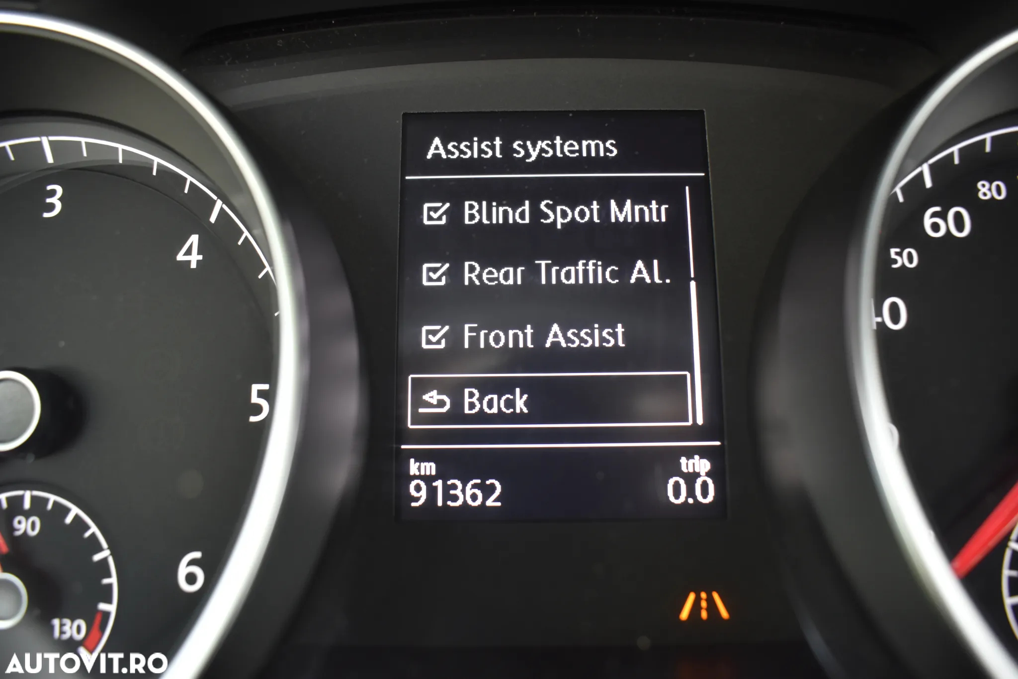 Volkswagen Golf 2.0 TDI DSG Highline - 16