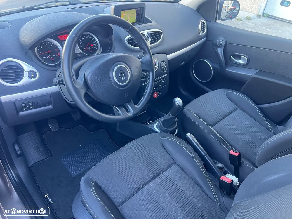 Renault Clio 1.5 dCi Dynamique S - 10