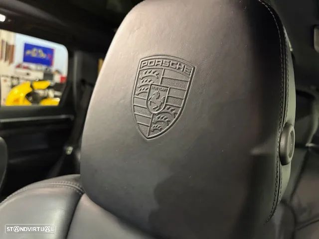 Porsche Cayenne S E-Hybrid Platinum Edition - 30