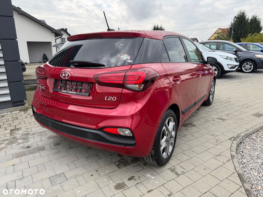 Hyundai i20 - 15