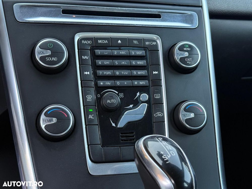 Volvo XC 60 D3 Kinetic - 10