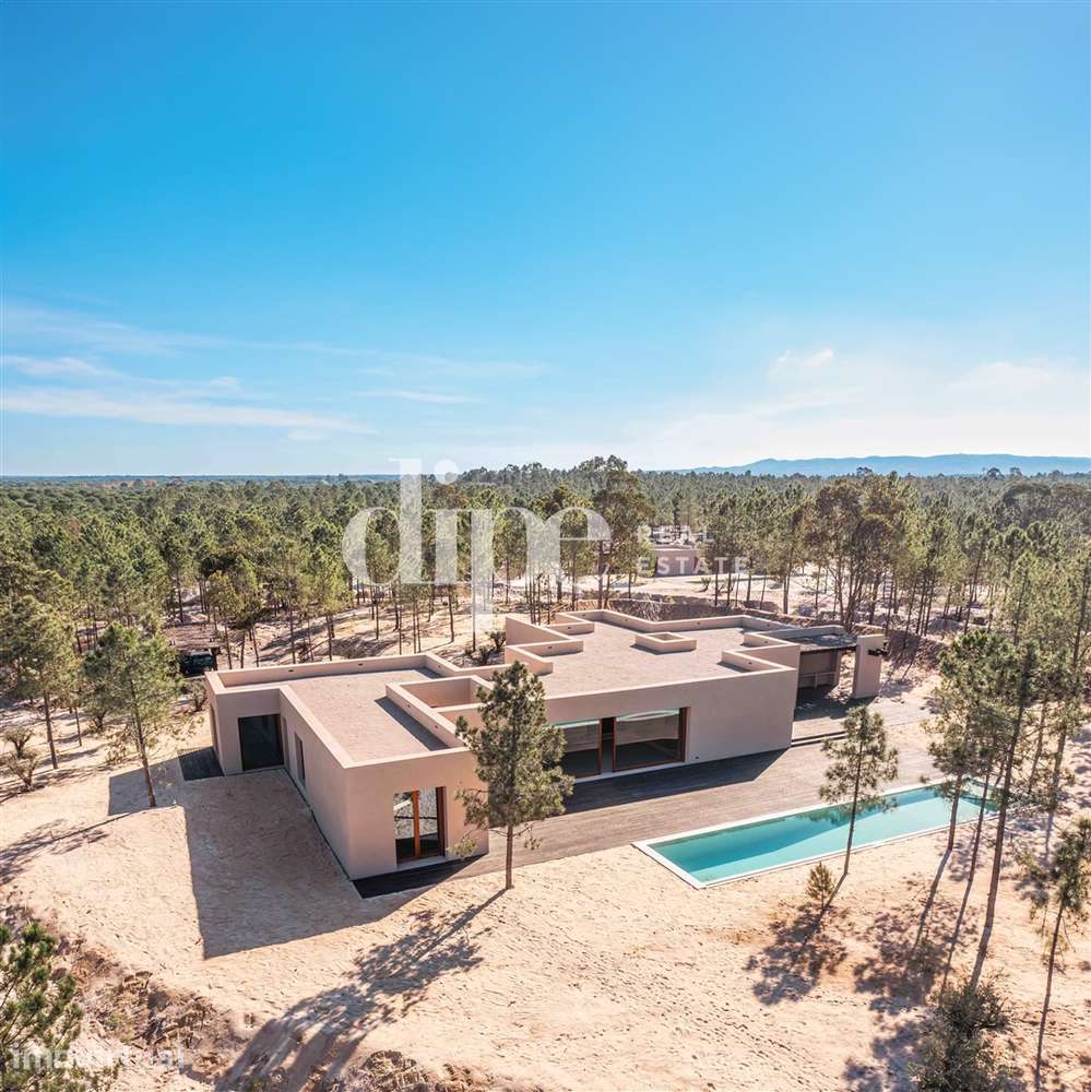 Luxuosa Moradia T4 inserida no empreendimento Melides Villas - Grande imagem: 2/24