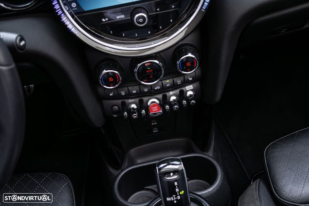 MINI Cabrio - 33
