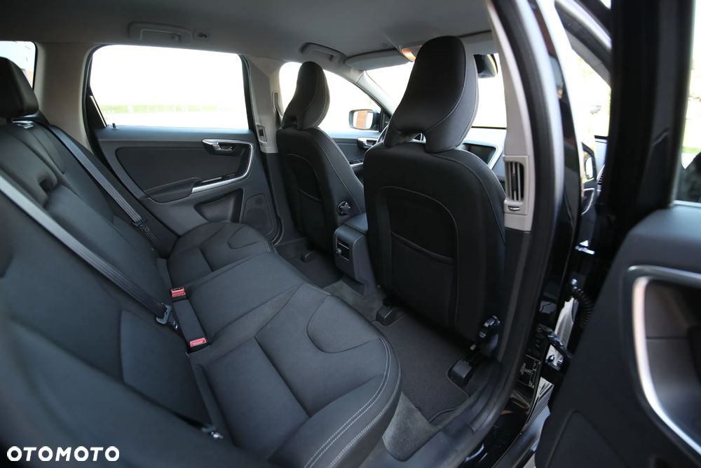 Volvo XC 60 D3 Kinetic - 30