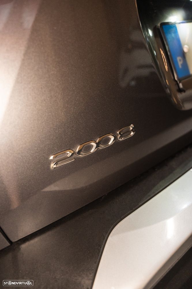Peugeot 2008 1.5 BlueHDi GT Line EAT8 - 18