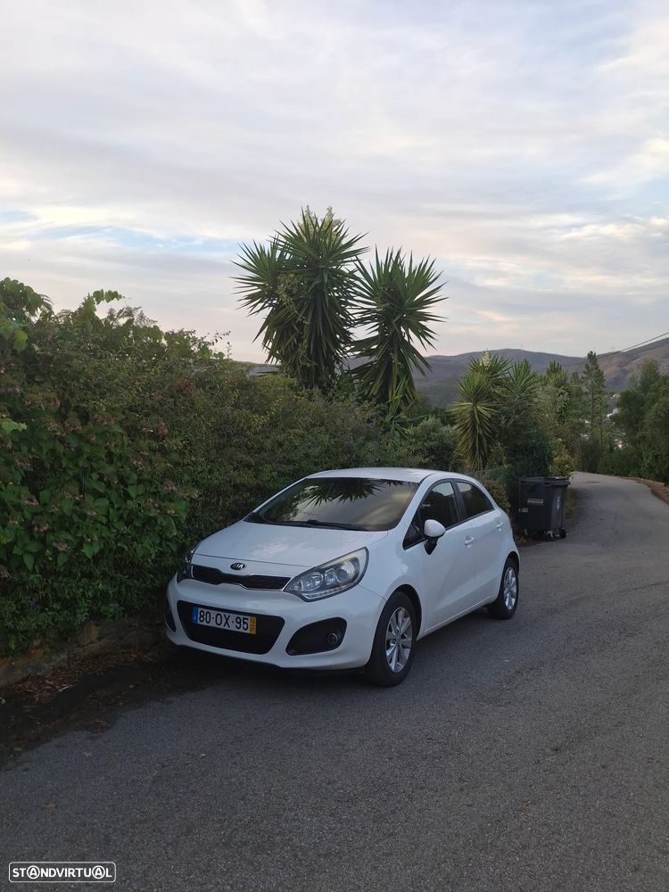 Kia Rio 1.1 CRDi - 3