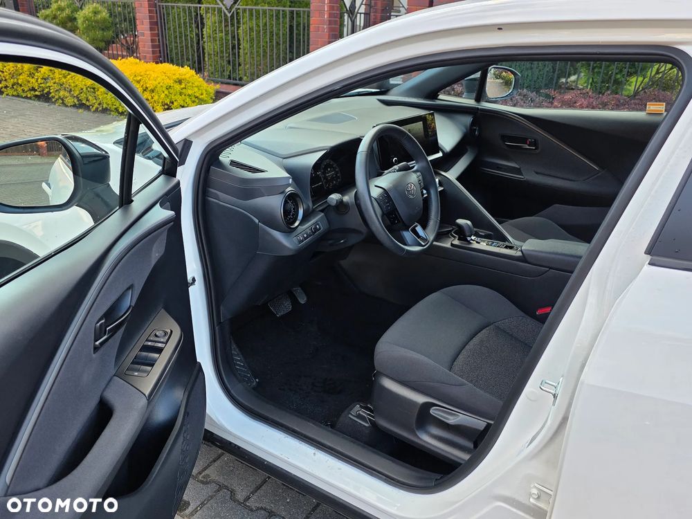 Toyota C-HR - 7