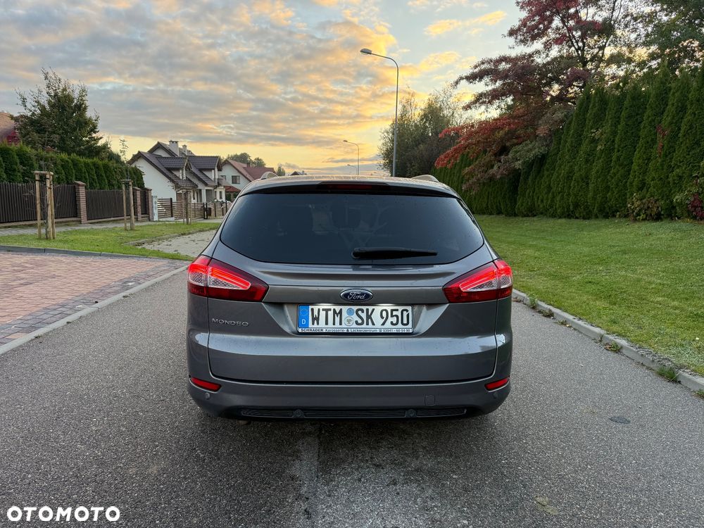 Ford Mondeo - 21