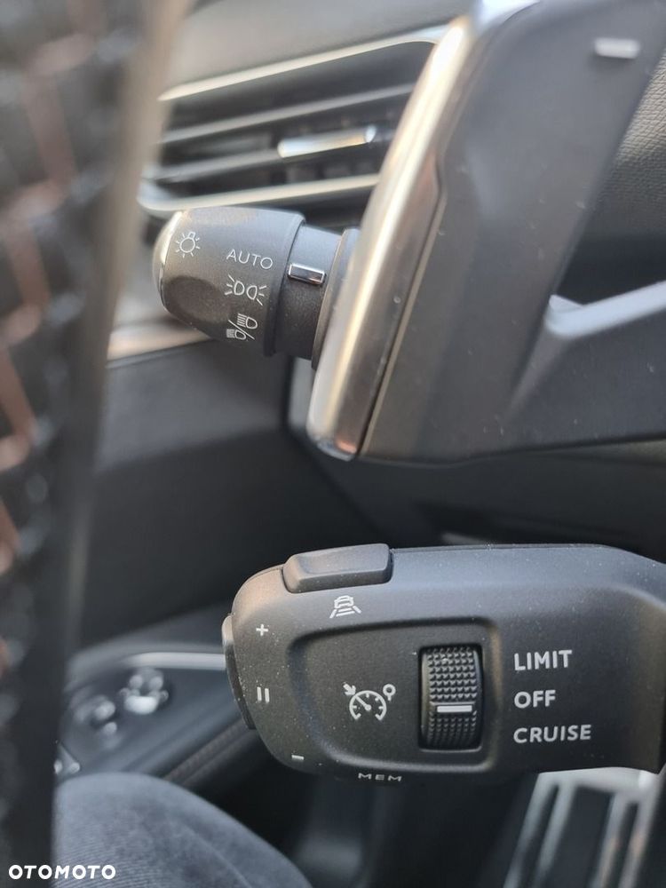 Peugeot 5008 2.0 BlueHDi GT Pack S&S EAT8 - 34