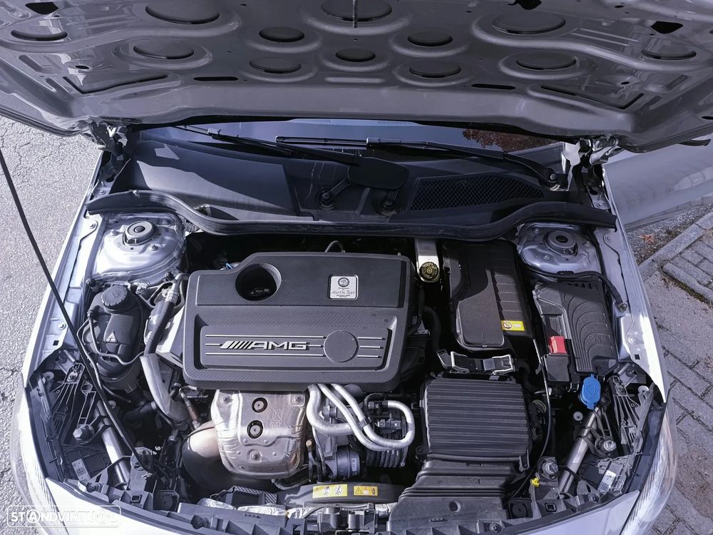 Mercedes-Benz A 45 AMG 4-Matic - 7