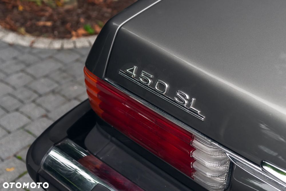 Mercedes-Benz SL - 9