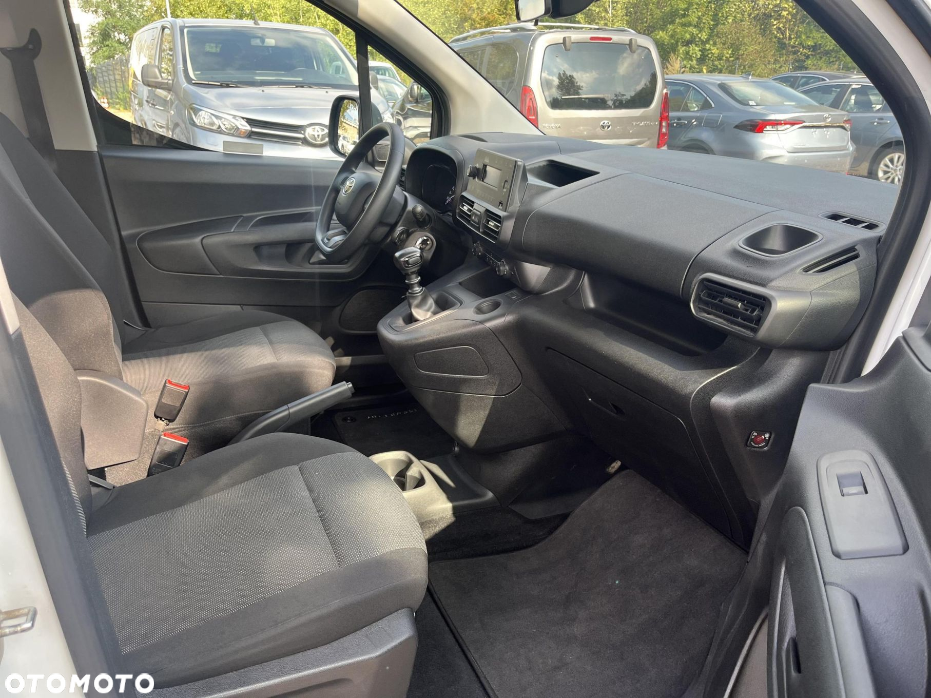 Toyota Proace City Verso 1.5 D-4D Combi - 17