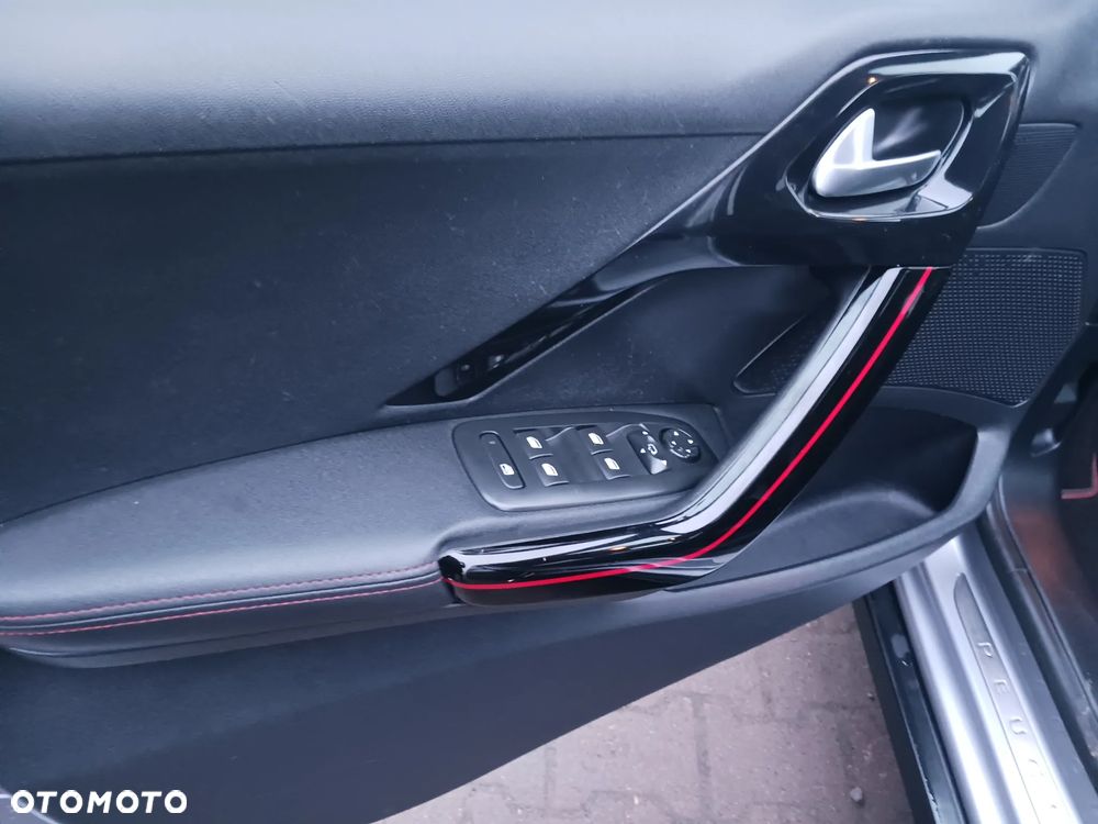 Peugeot 2008 PureTech 110 Stop&Start GT-Line Edition - 25