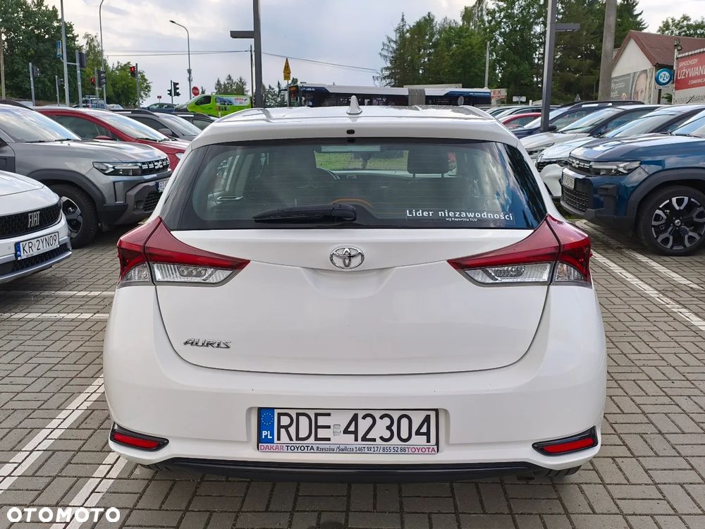 Toyota Auris 1.33 VVT-i Active - 6